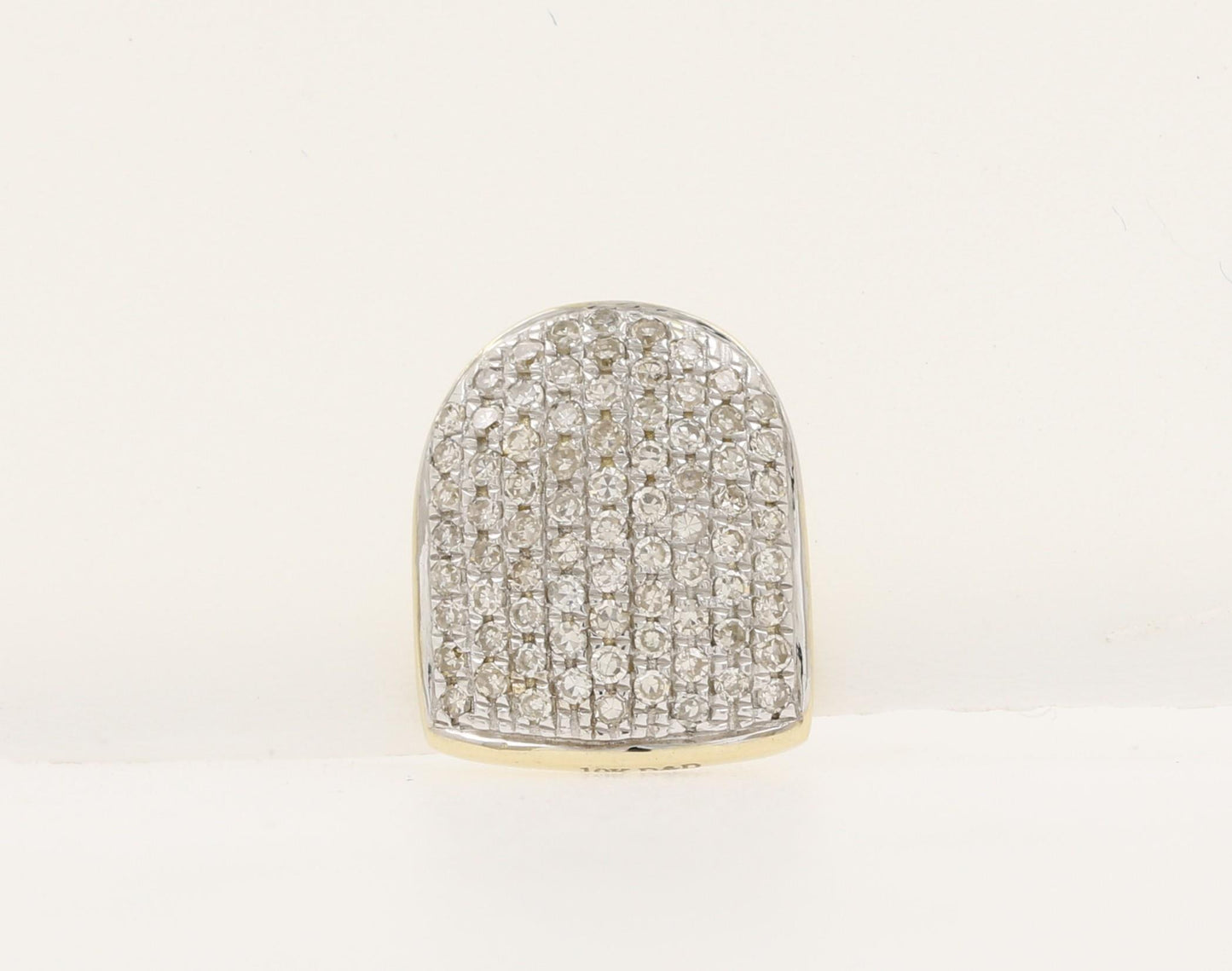 15311P - Pendant with Diamond