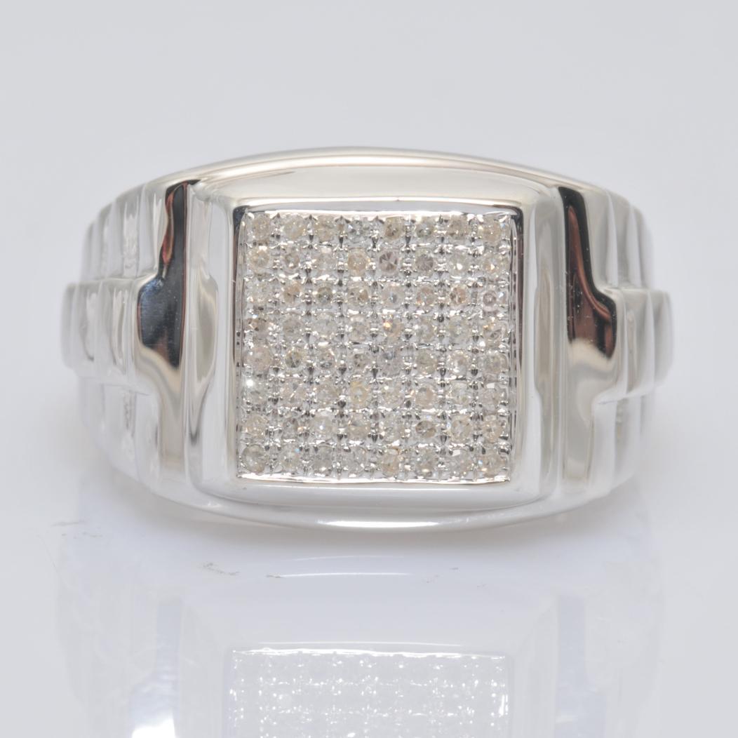 10892R Ring With Diamond