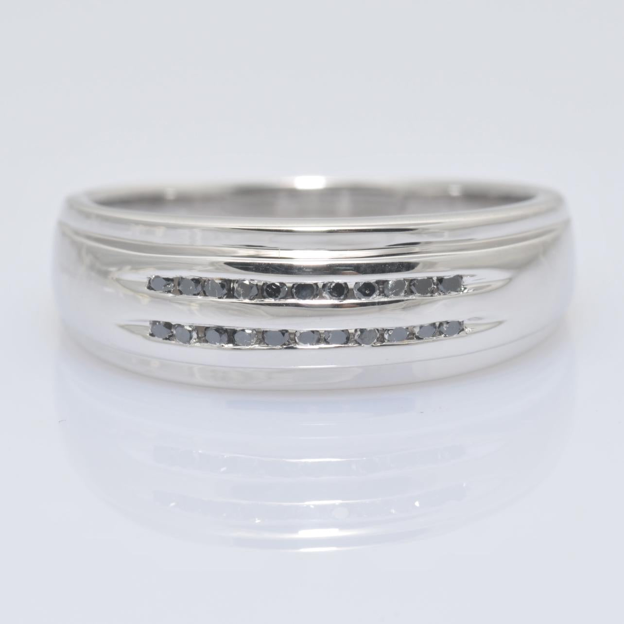 10916R Ring With Diamond