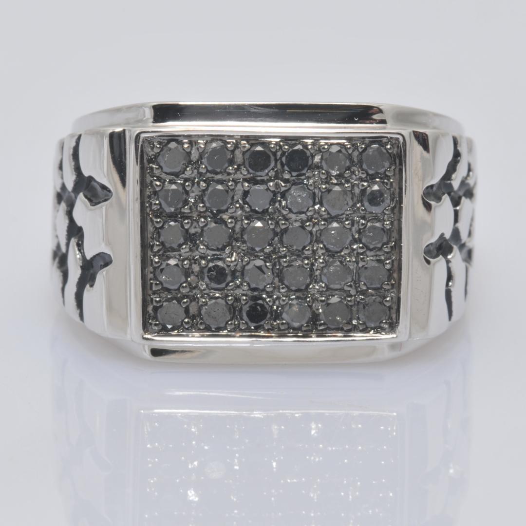 10917R Ring With Diamond