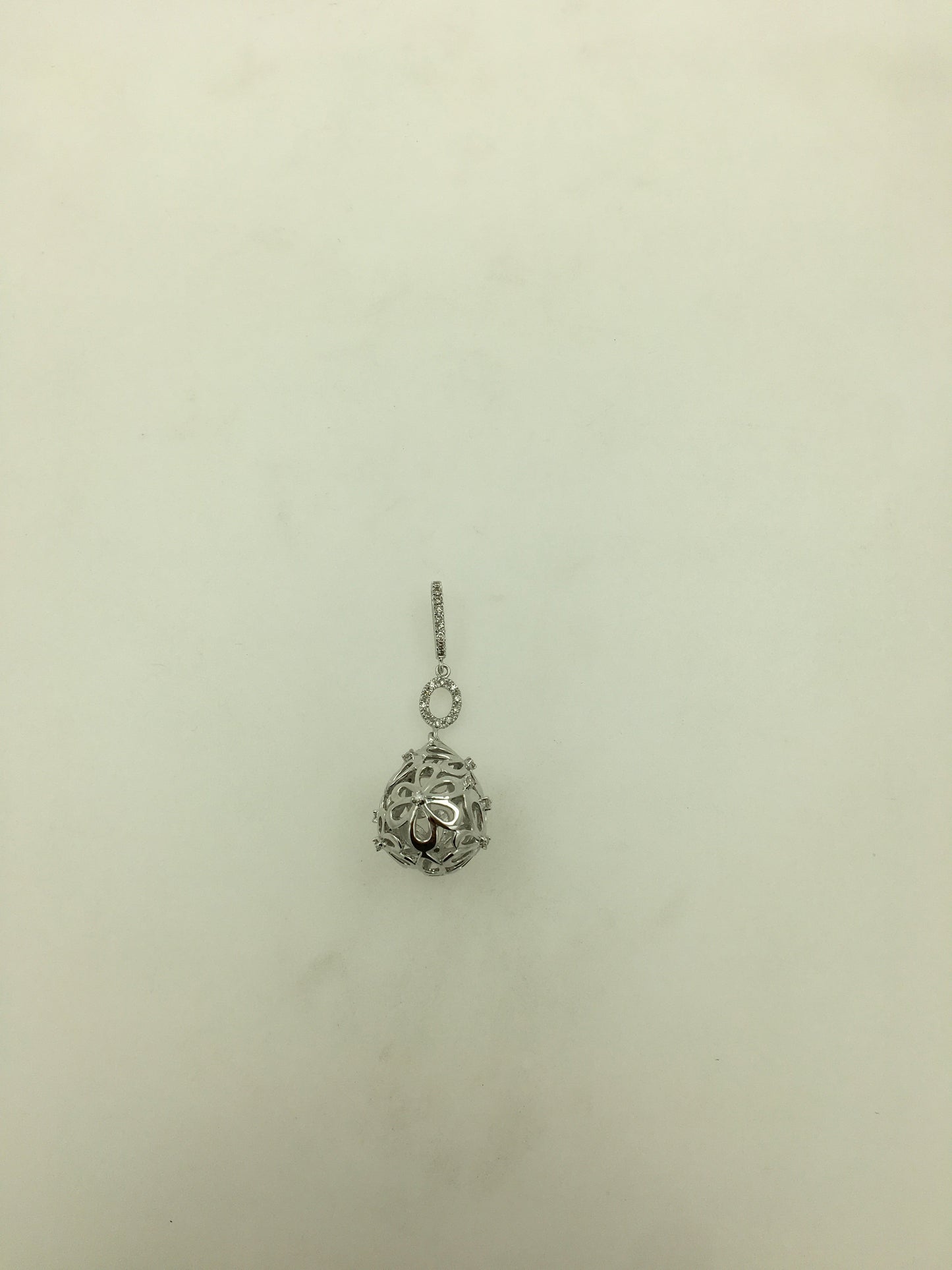 11593P Pendant With Diamond
