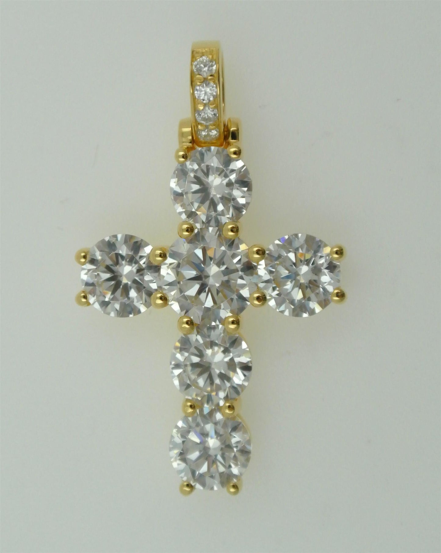 14738P Pendant With Diamond