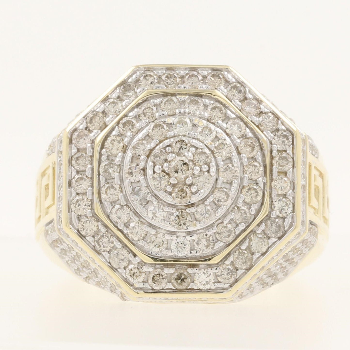 15783R Ring With Diamond