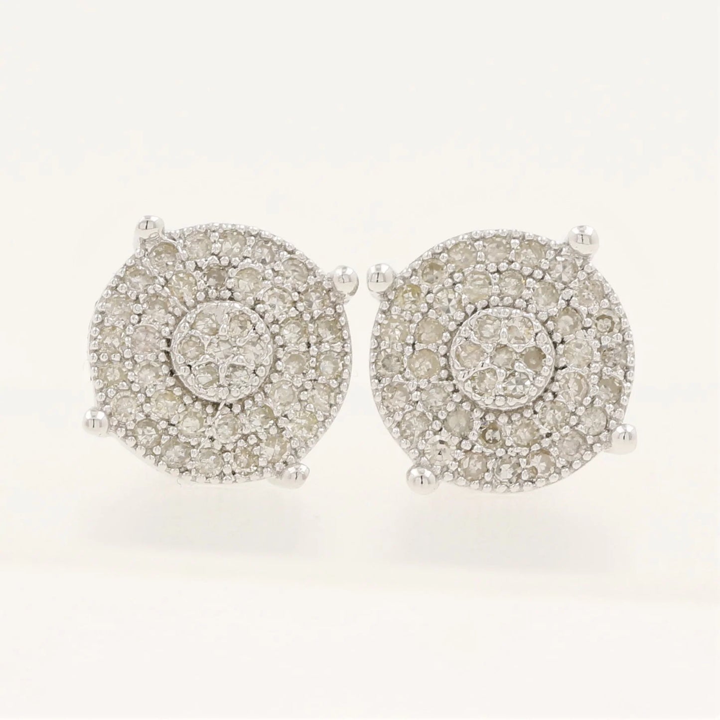 15840E Earring With Diamond