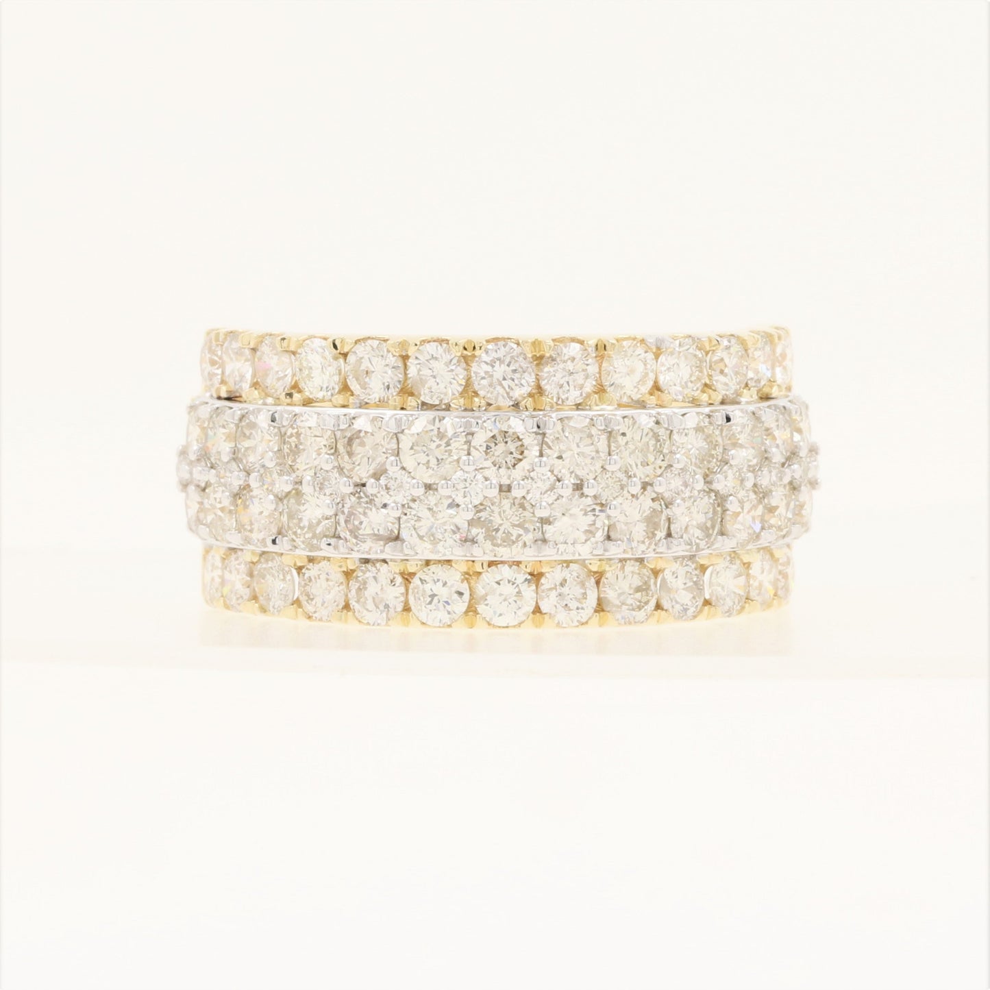 15952R Ring With Diamond