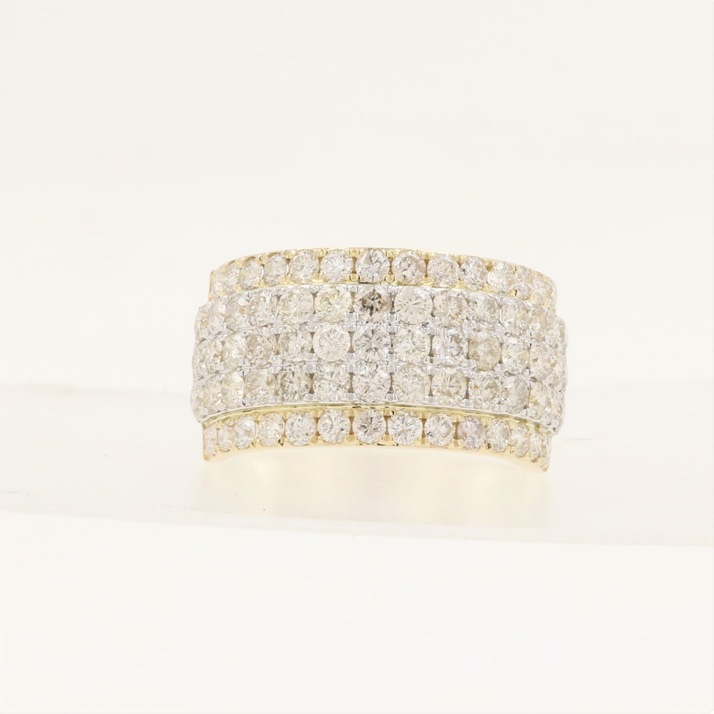 15953R Ring With Diamond