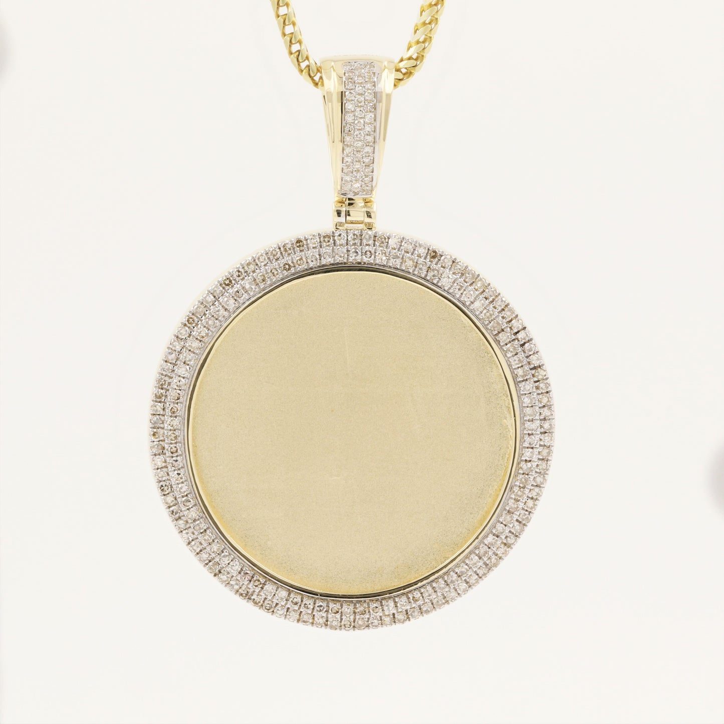 15965P Pendant With Diamond