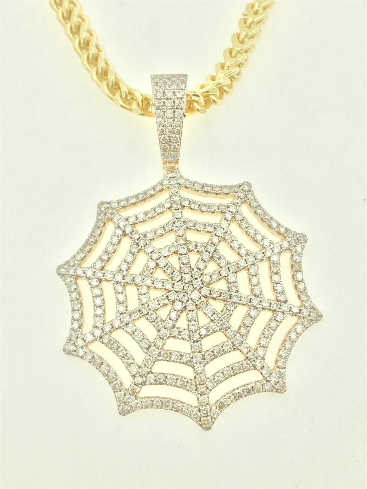 15979P Pendant With Diamond
