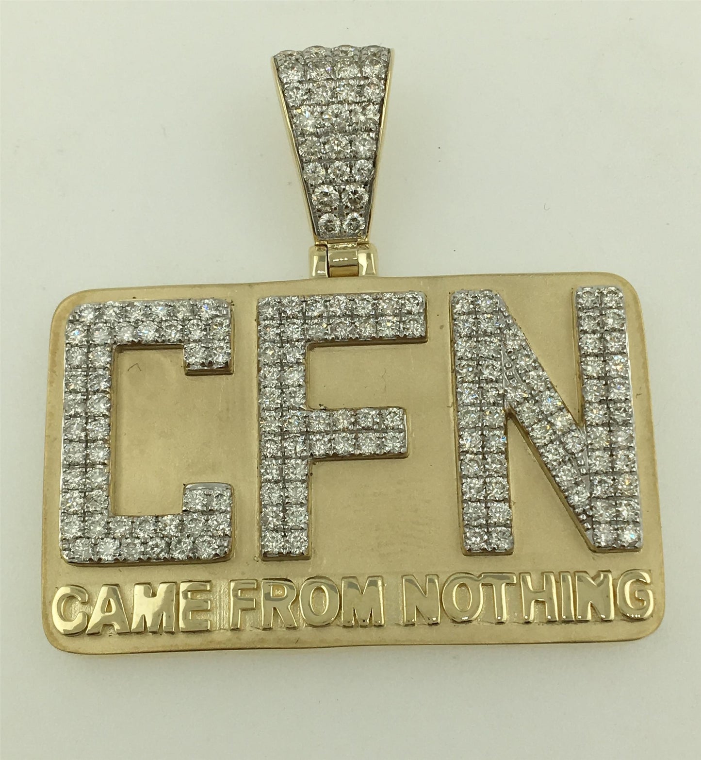 16010P Pendant With Diamond