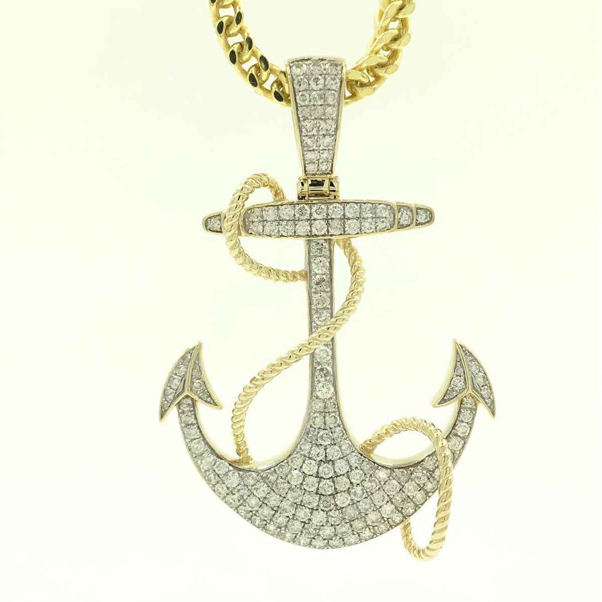 16029P Pendant With Diamond