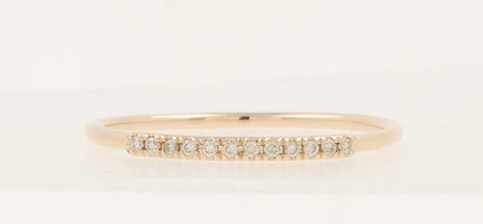 16052R Ring With Diamond