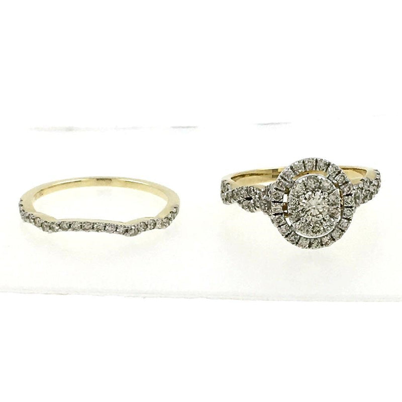 16186R Ring With Diamonds