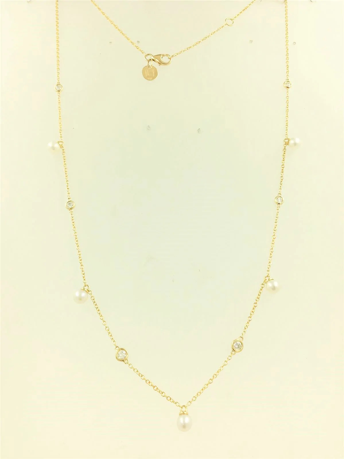 16204N Necklace With Diamond & Gemstone