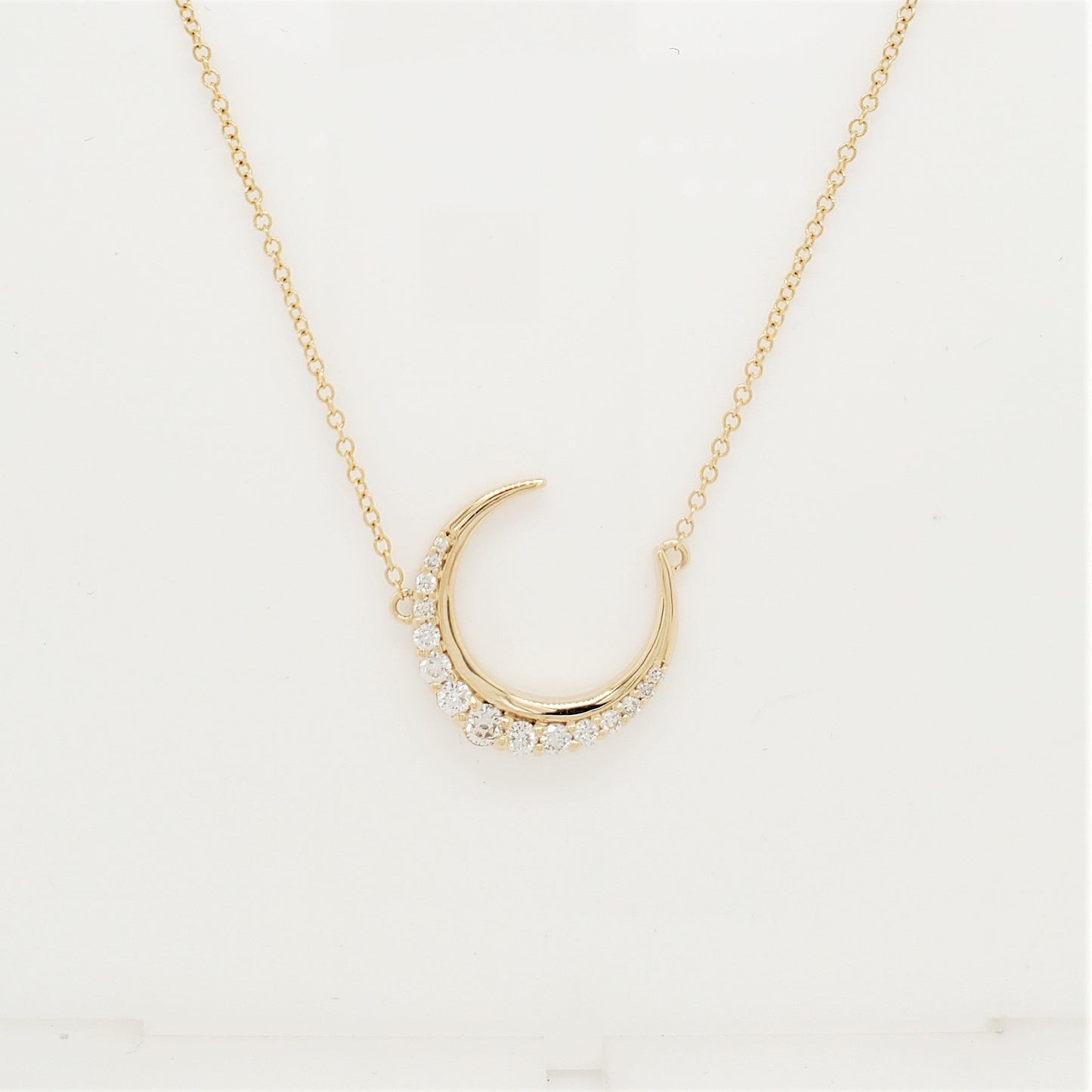 16604N Necklace With Diamond and Gemstone