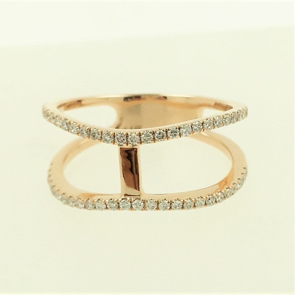 17201R Ring With Diamond