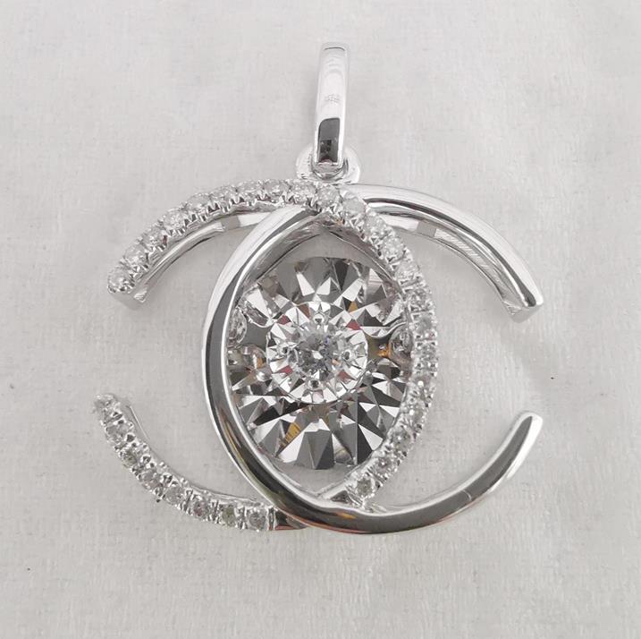 18464P Pendant With Diamond