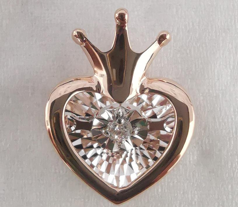 18474P Pendant With Diamond