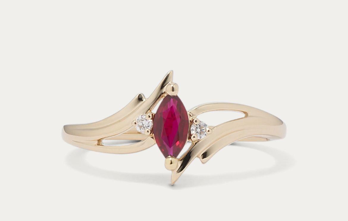 18551R Ring With Diamond