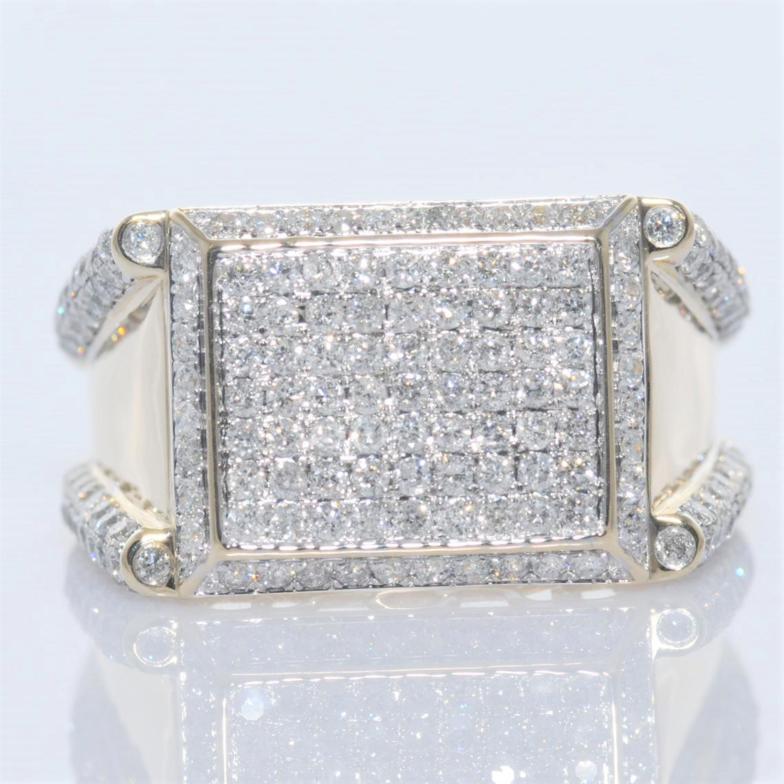 8950R Ring With Diamond