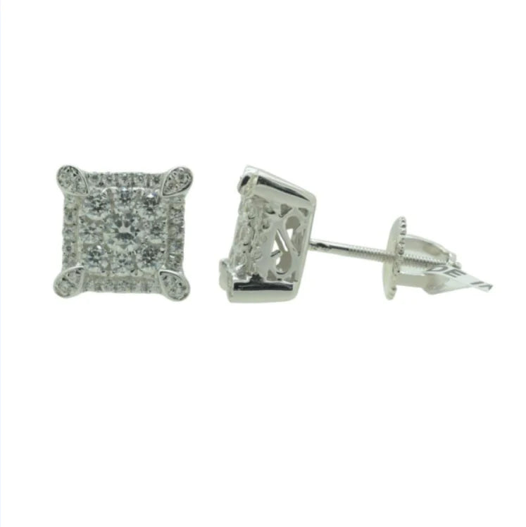 9560E Earring With Diamond
