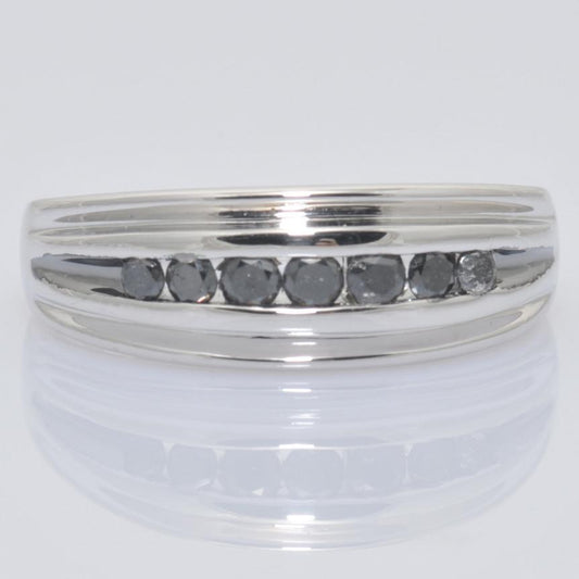 10915R Ring With Diamond