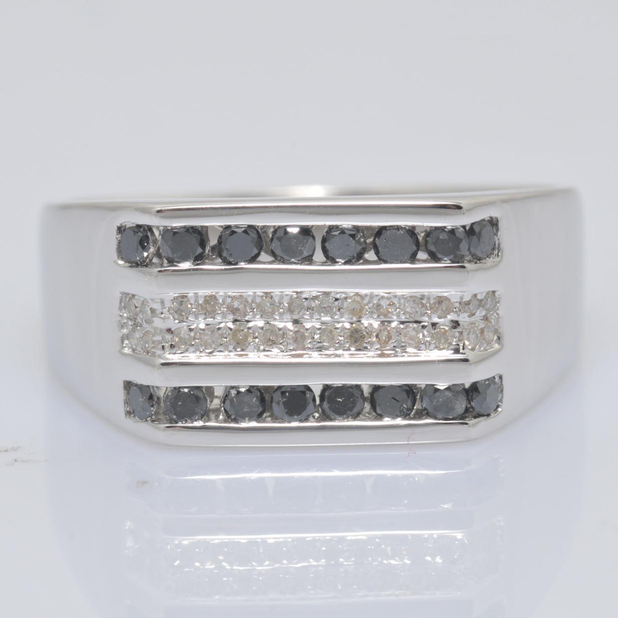 10993R Ring With Diamond