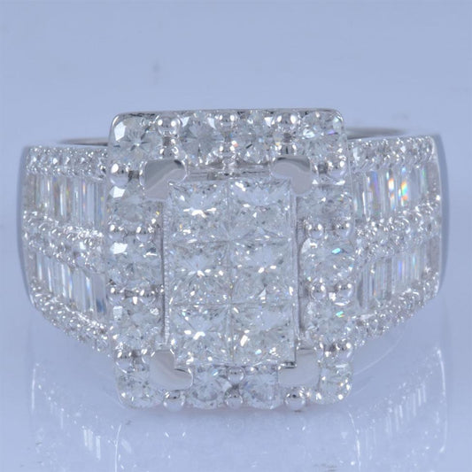 11224R Ring With Diamond