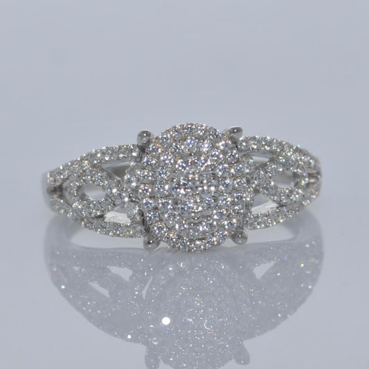 11505R Ring With Diamond
