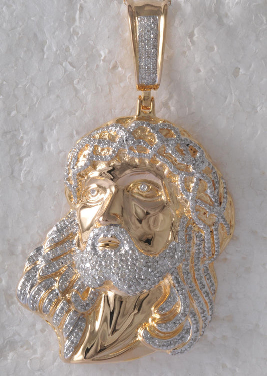 11879P Pendant With Diamond
