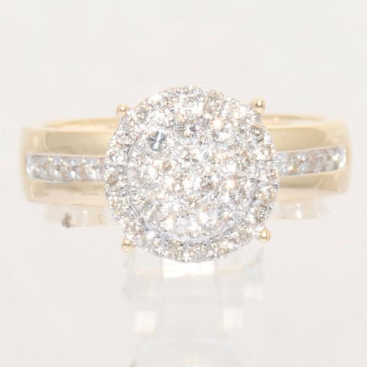 12832ER Ring With Diamonds