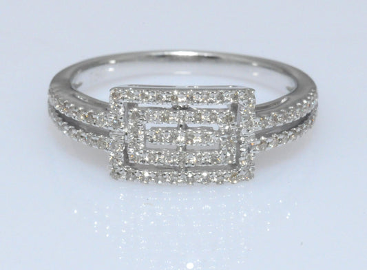 13009R Ring With Diamond