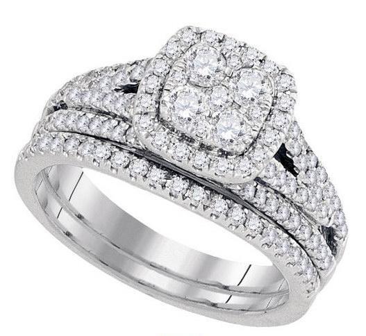 13489R Ring With Diamonds