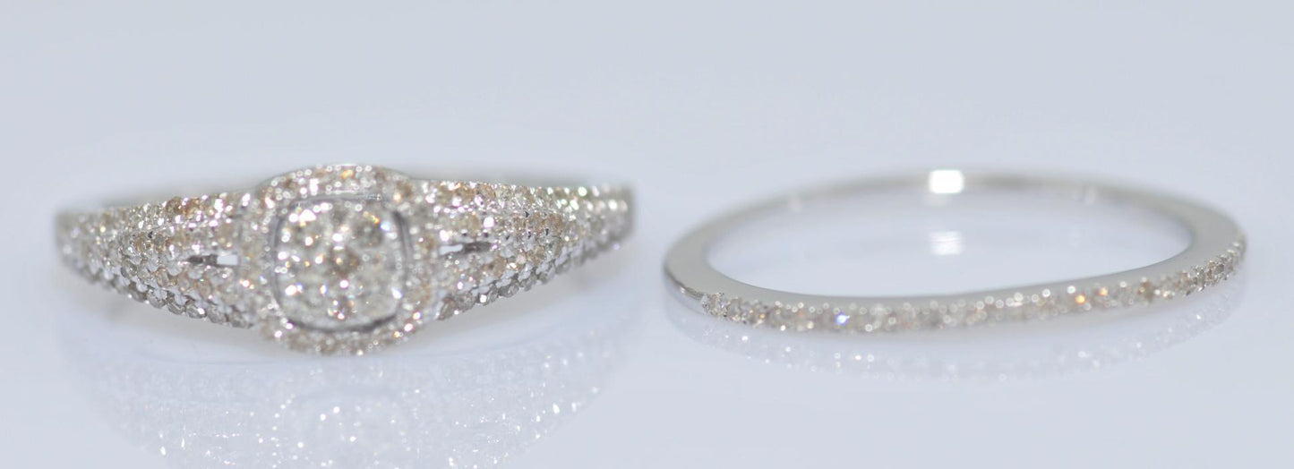 13489R Ring With Diamond