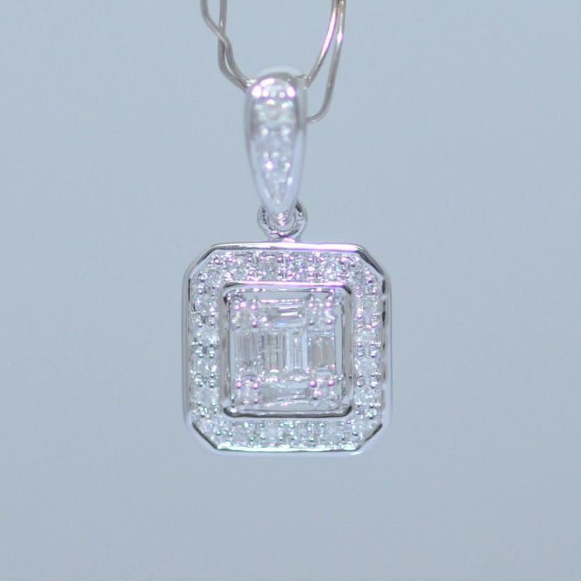 13967P Pendant With Diamond