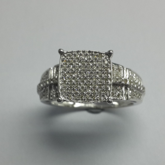 14023R Ring With Diamond