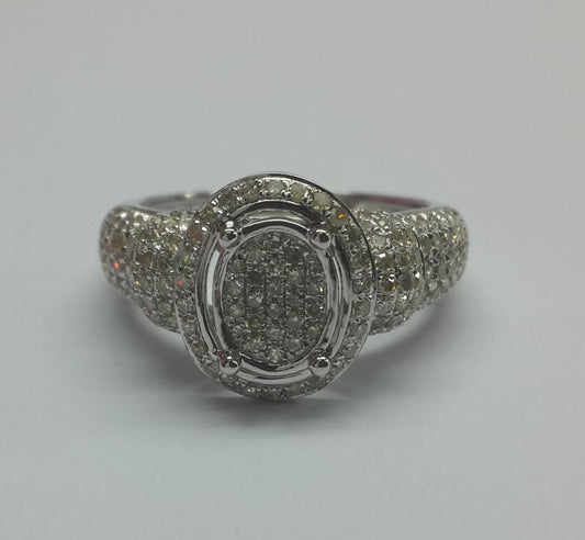 14028R Ring With Diamond
