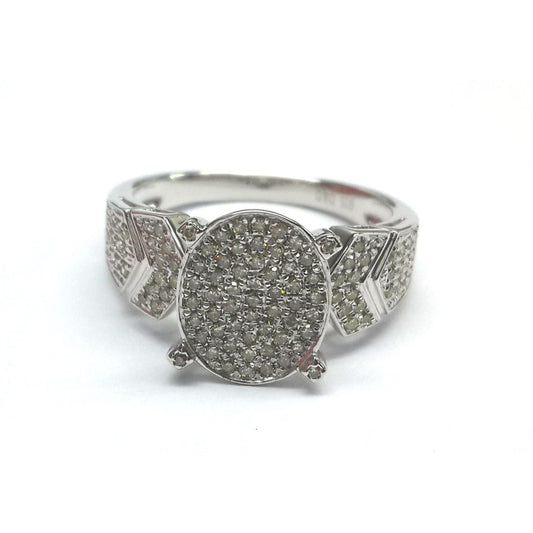 14029R Ring With Diamond