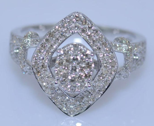 14107R Ring With Diamond