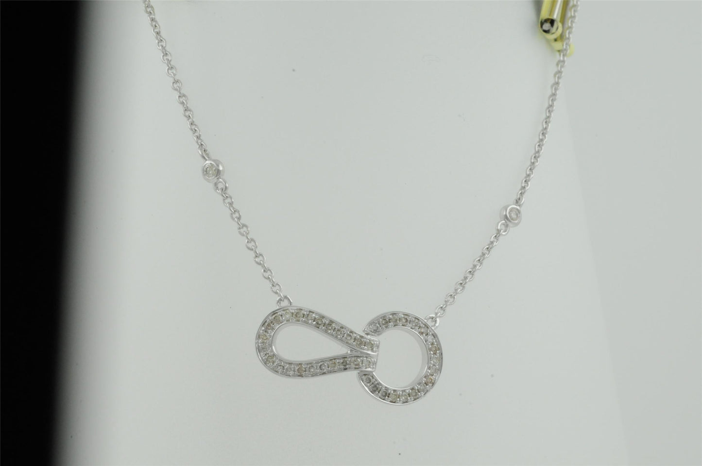 14695N Necklace With Diamond