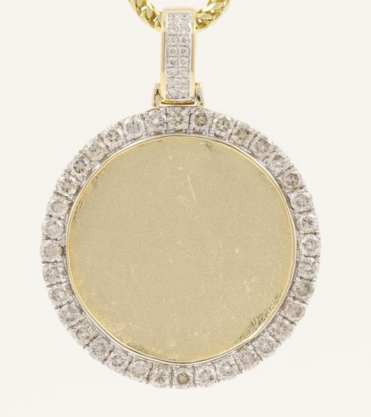 15641P Pendant With Diamond