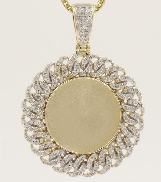 15642P Pendant With Diamond