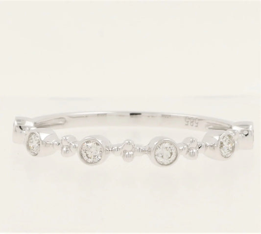 15710R Ring With Diamond