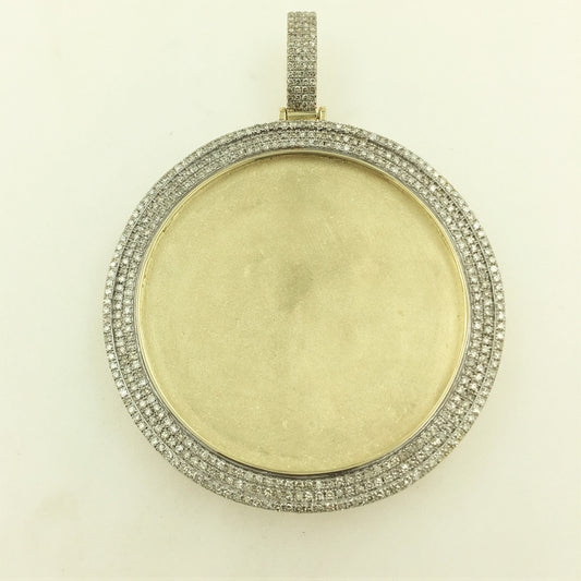 15973P Pendant With Diamond