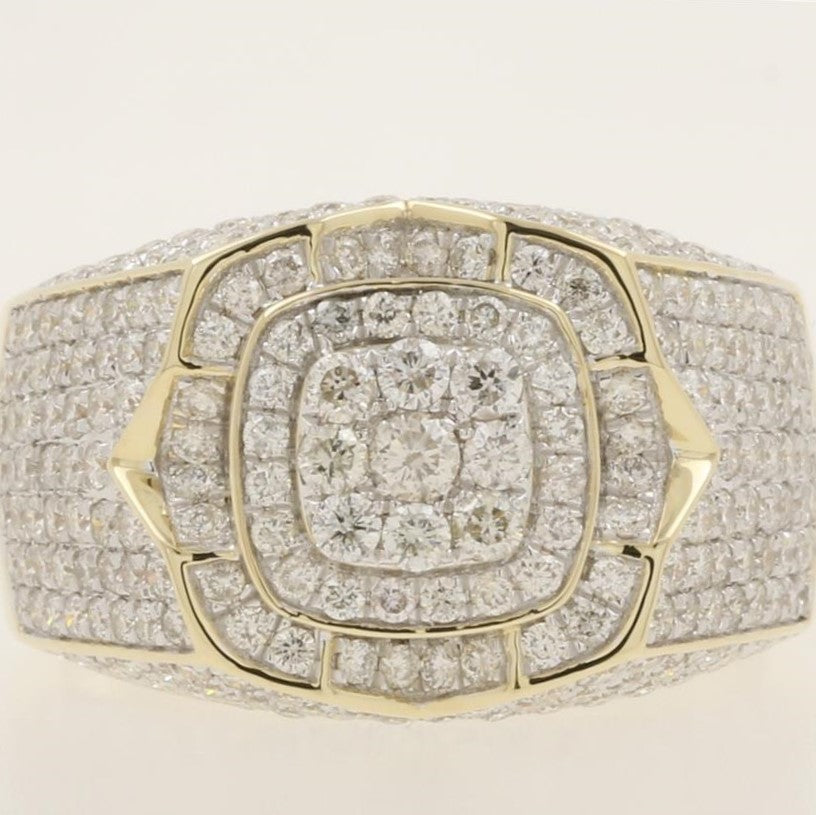 16043R Ring With Diamond
