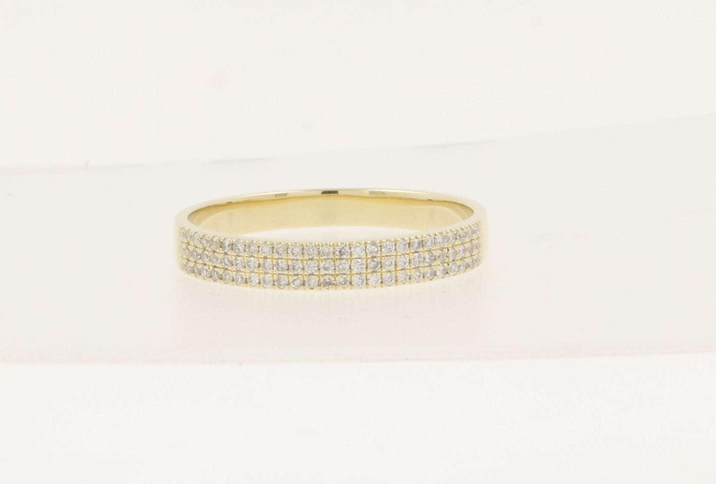 16129R Ring With Diamond