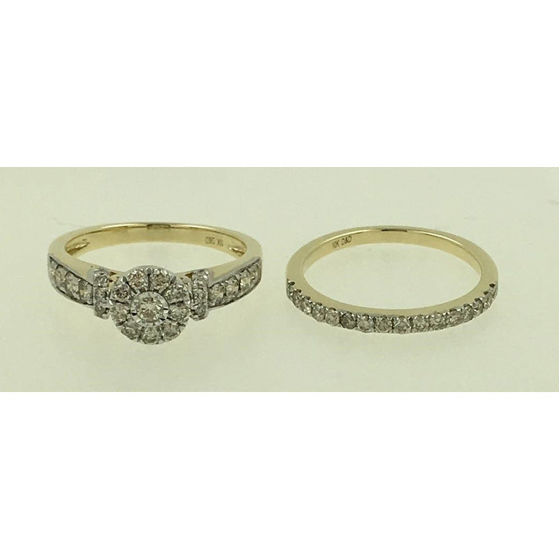 16184R Ring With Diamonds