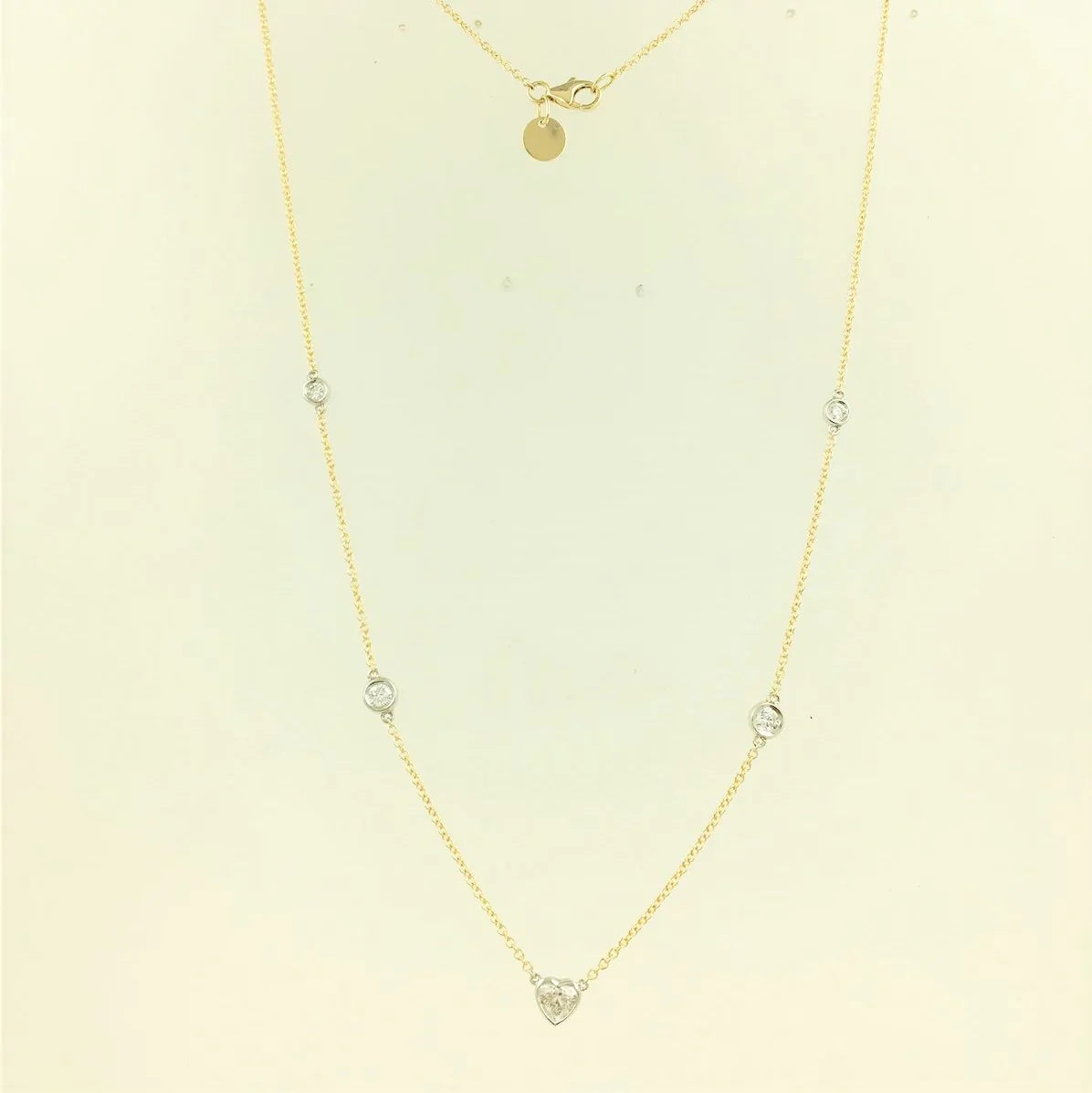 16526N Necklace With Diamond
