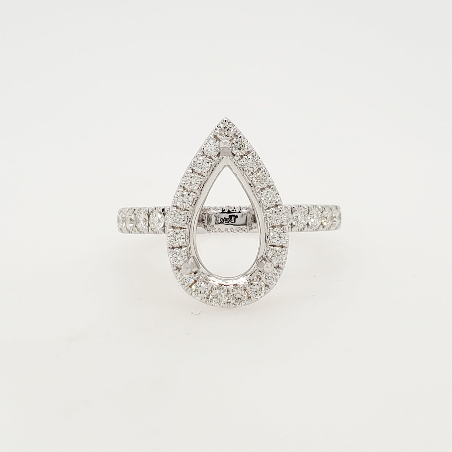 17371R Ring With Diamonds & Miligrain Shank