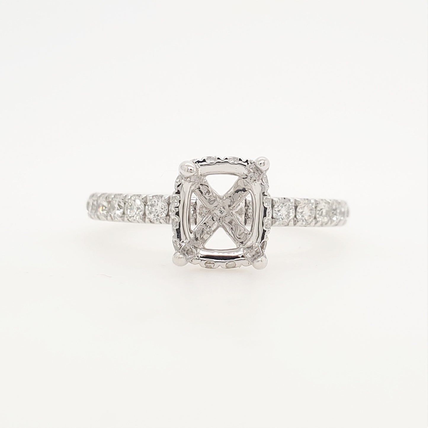 17534R Ring With Diamond