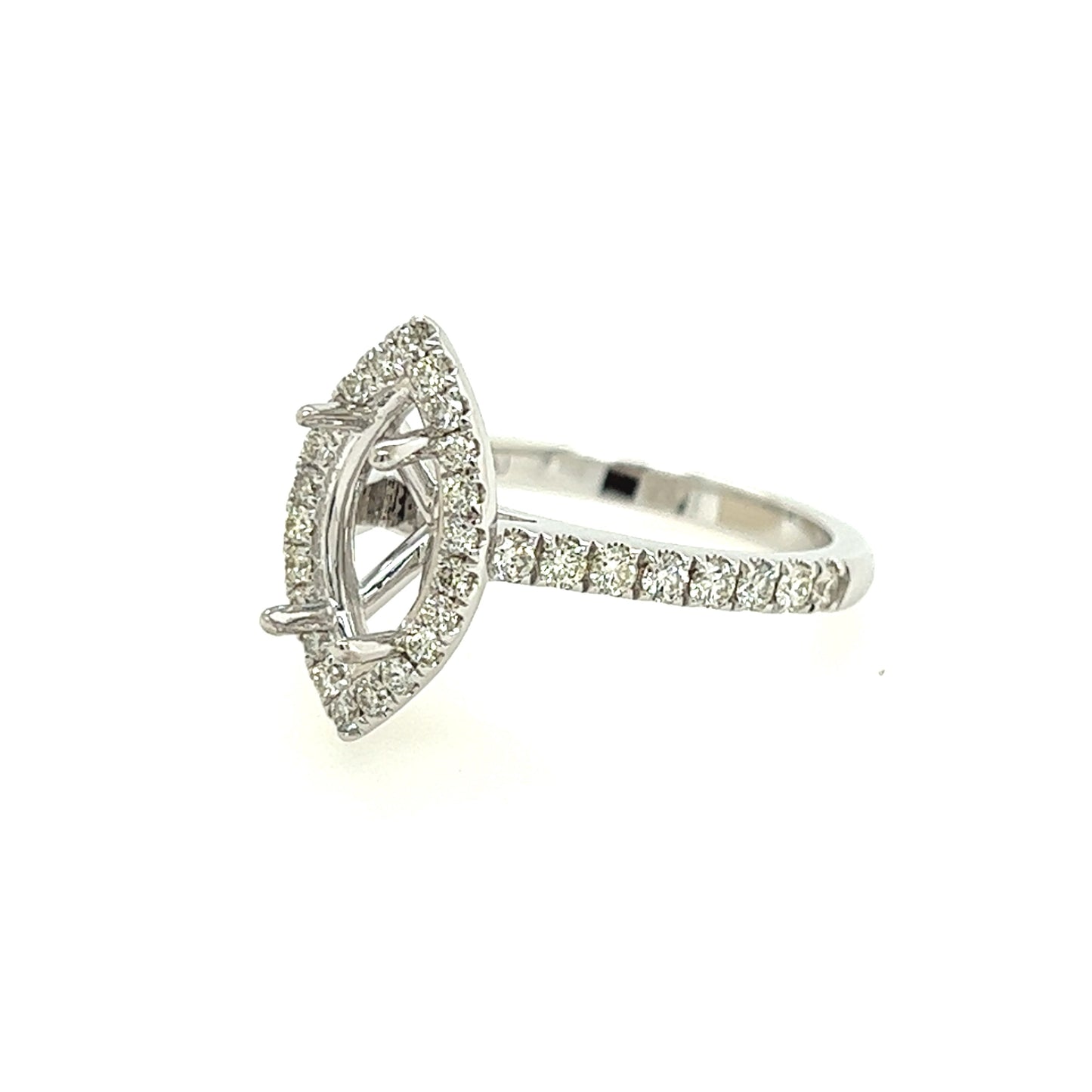 17629R Ring With Diamond